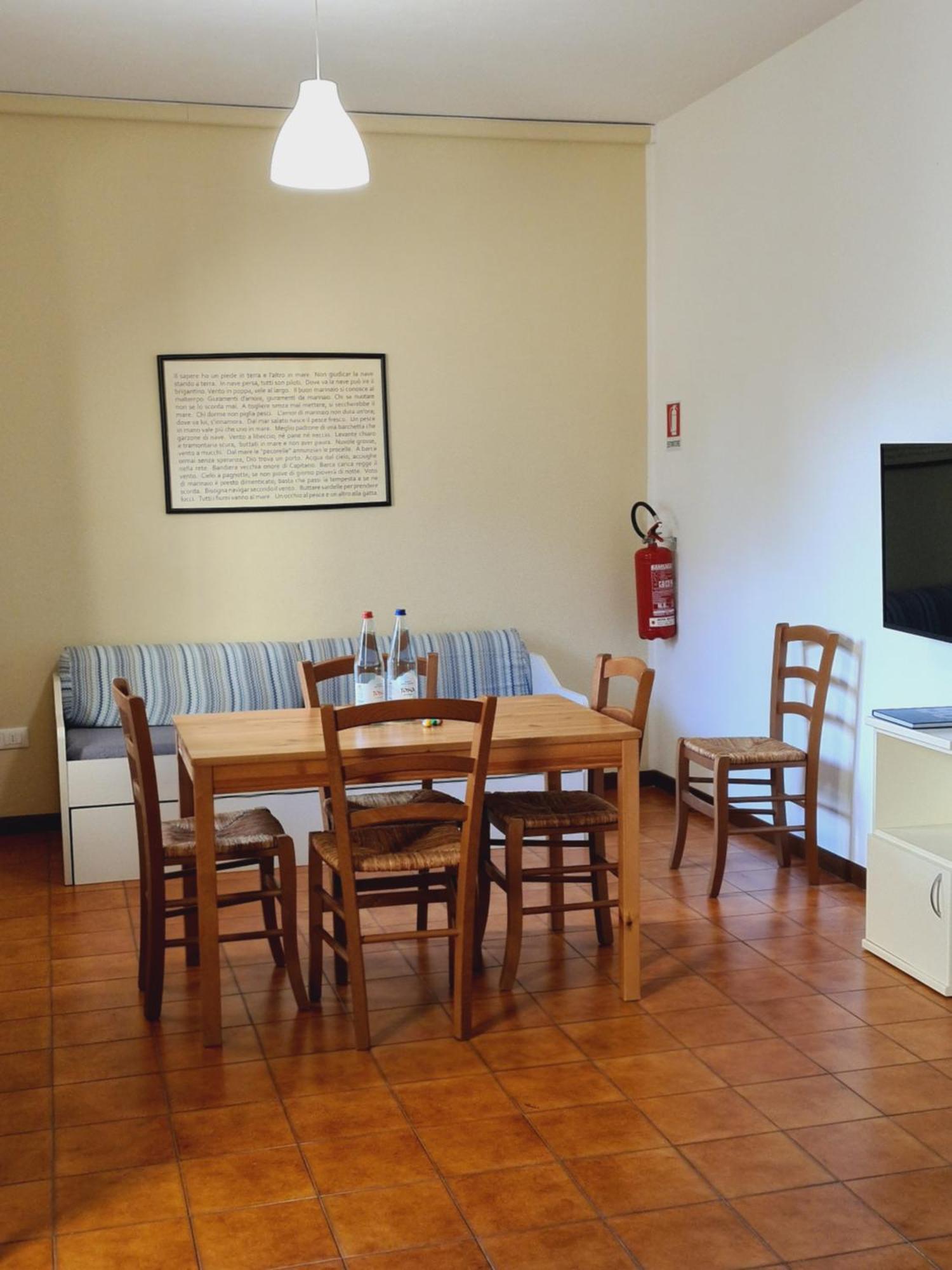 קסטיליאונצ'לו Caletta Apartments מראה חיצוני תמונה